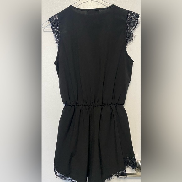 Tea n Rose Romper - Picture 5 of 8